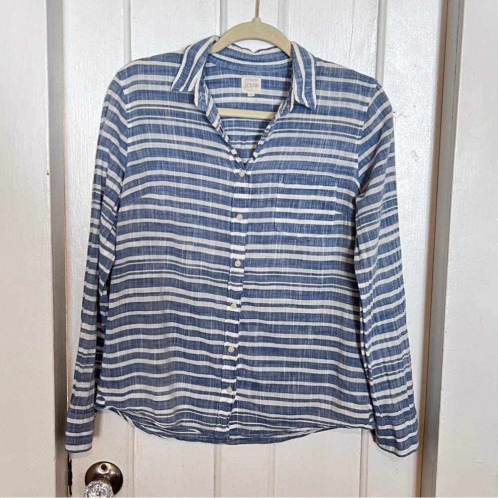 J Crew cotton button down, women’s small